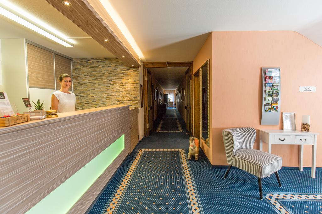 Hotel & Reitsportzentrum Kreuth Heideck Exterior photo