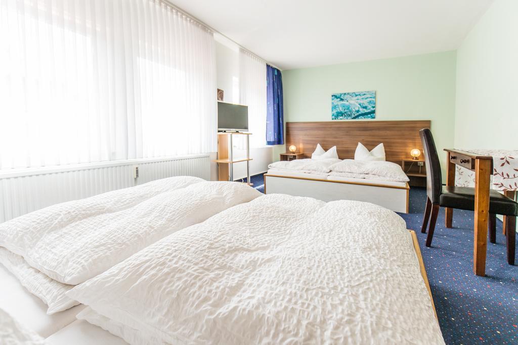 Hotel & Reitsportzentrum Kreuth Heideck Exterior photo